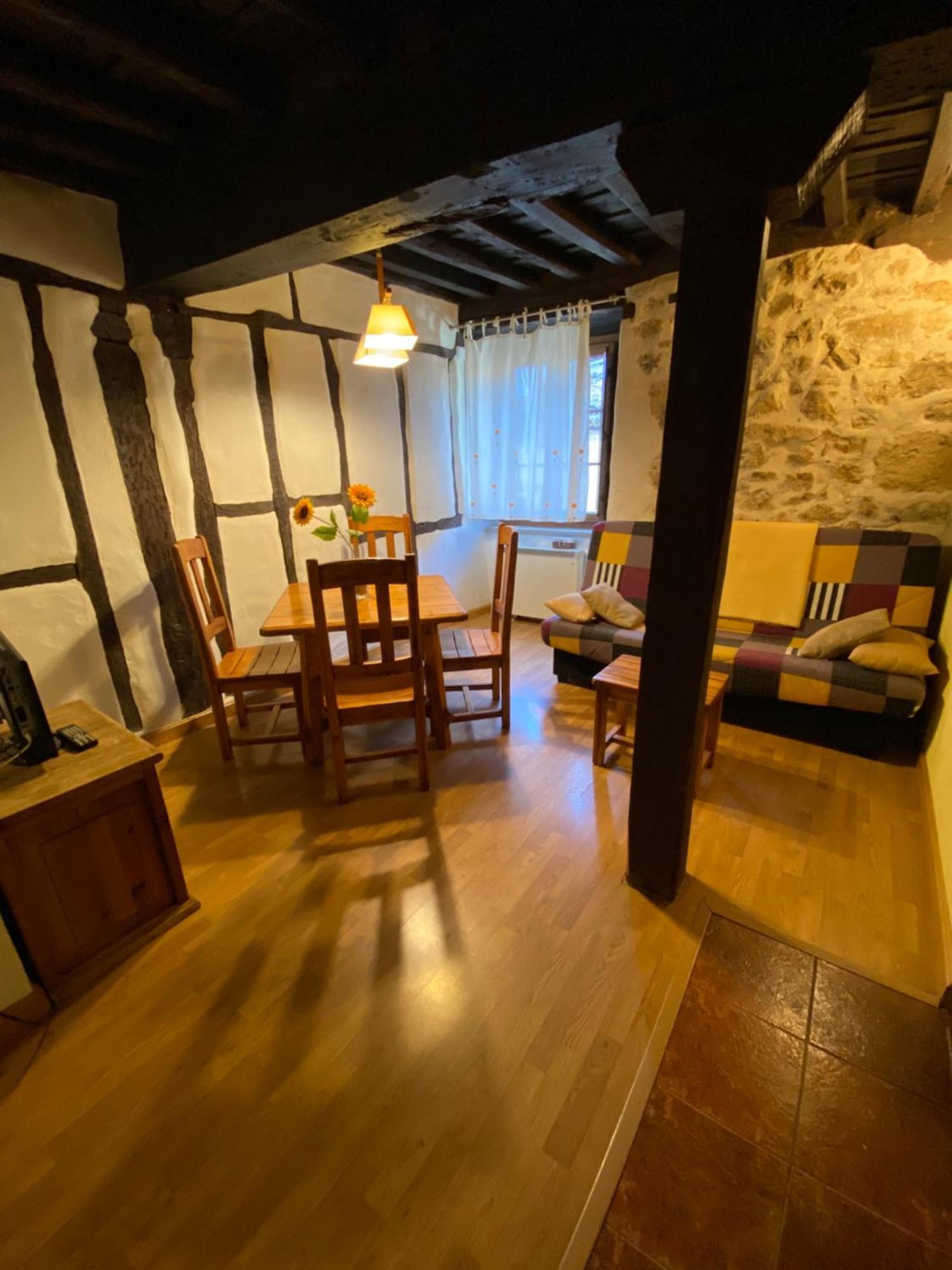 Apartamentos Rurales La Antigua Fonda Candelario Dış mekan fotoğraf