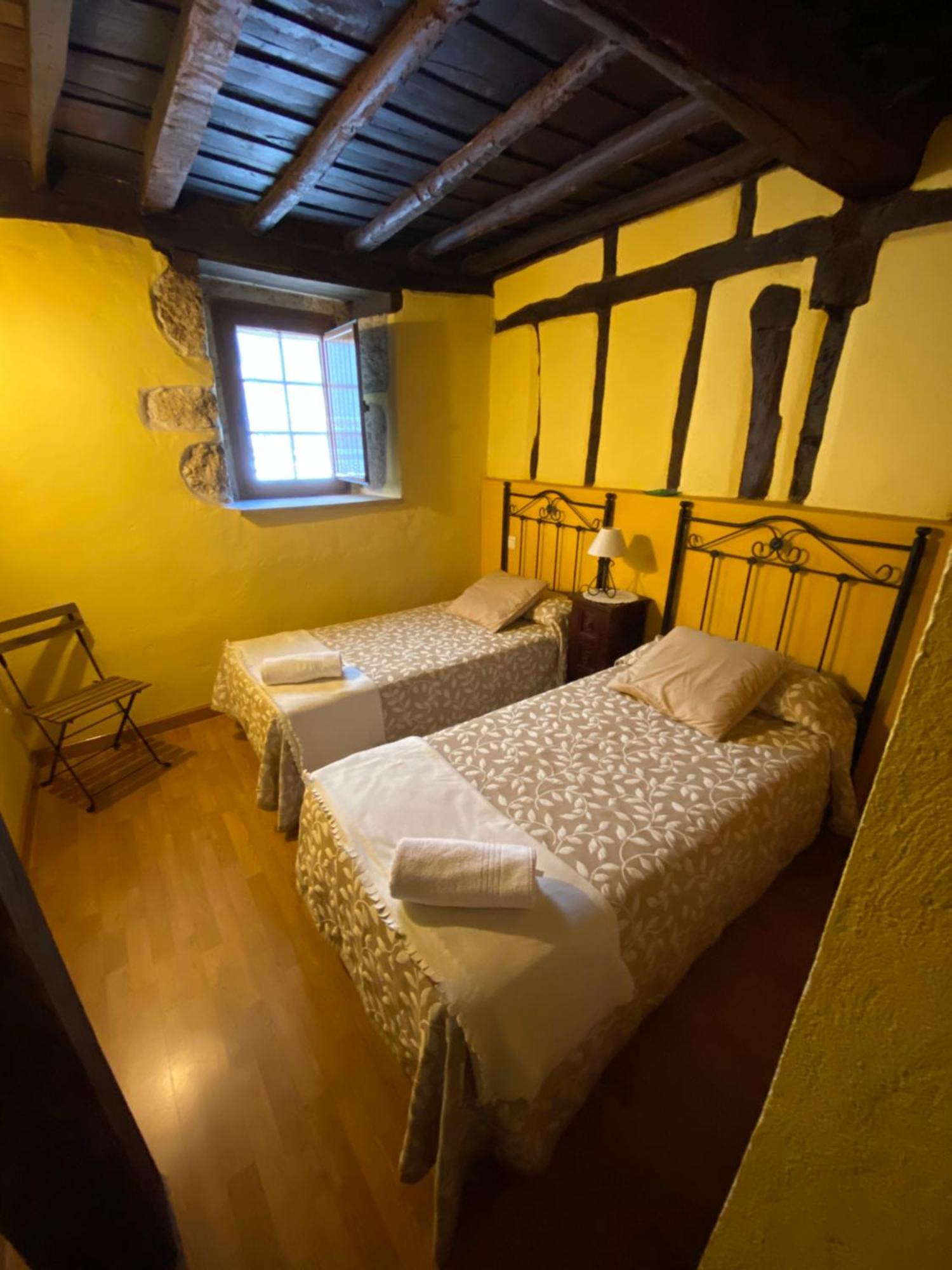 Apartamentos Rurales La Antigua Fonda Candelario Dış mekan fotoğraf